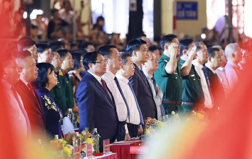 Hanoi’s special art programme spreads will of self-reliance, desire for development Hanoi’s special art programme spreads will of self-reliance, desire for development
