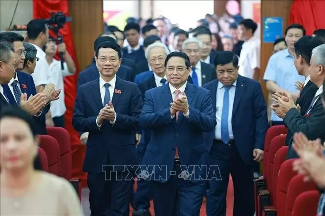 Each official of Ministry of Science and Technology must be pioneer in own field: PM