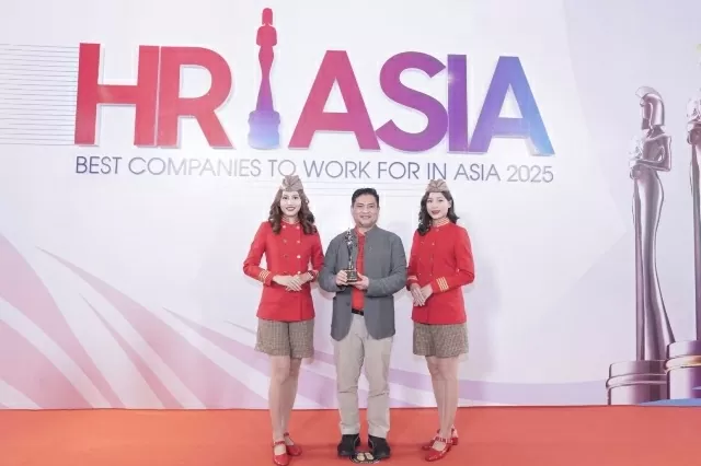 HR Asia Awards 2025 honours Vietjet as “Best Workplace in Asia” for the 5th consecutive time