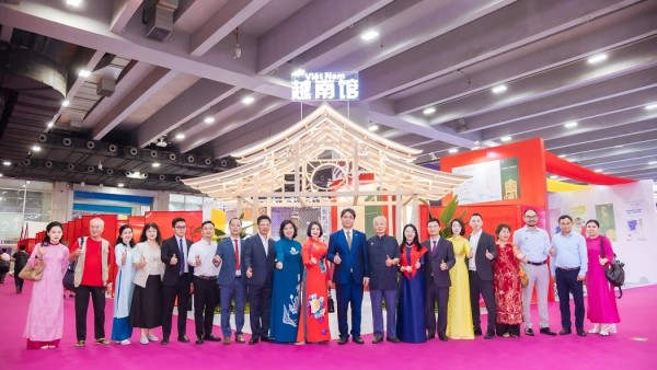 Vietnamese Cultural Space leaves a strong impression at the International Book Fair in China's Guangdong