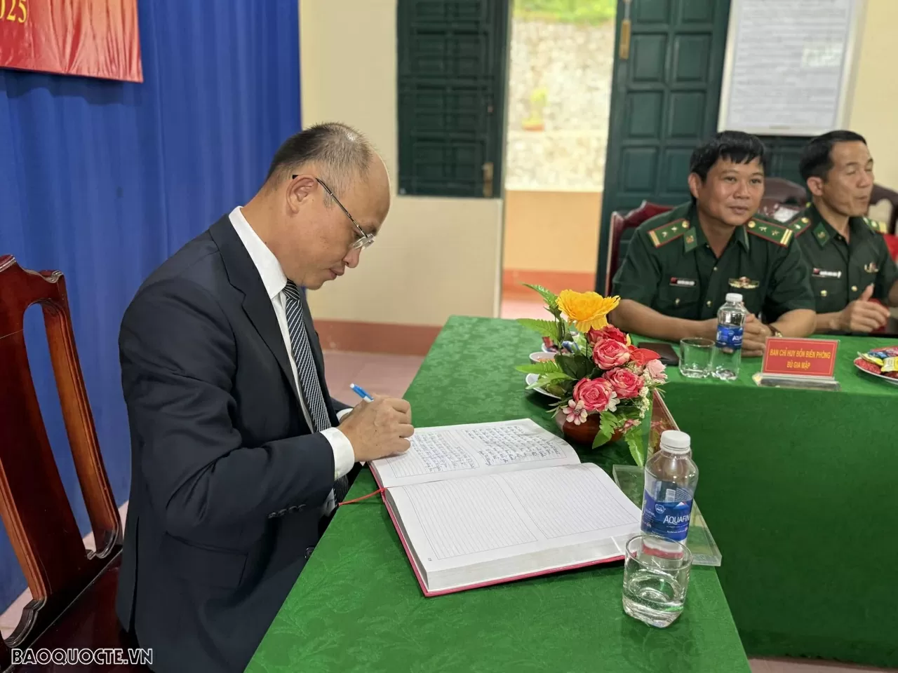 Journey back to roots for the youth of the diplomatic sector: Gratitude, inheritance, and continuation Journey back to roots for the youth of the diplomatic sector: Gratitude, inheritance, and continuation