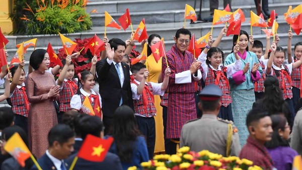 Welcome ceremony held for King Jigme Khesar Namgyel Wangchuck and Queen of Bhutan