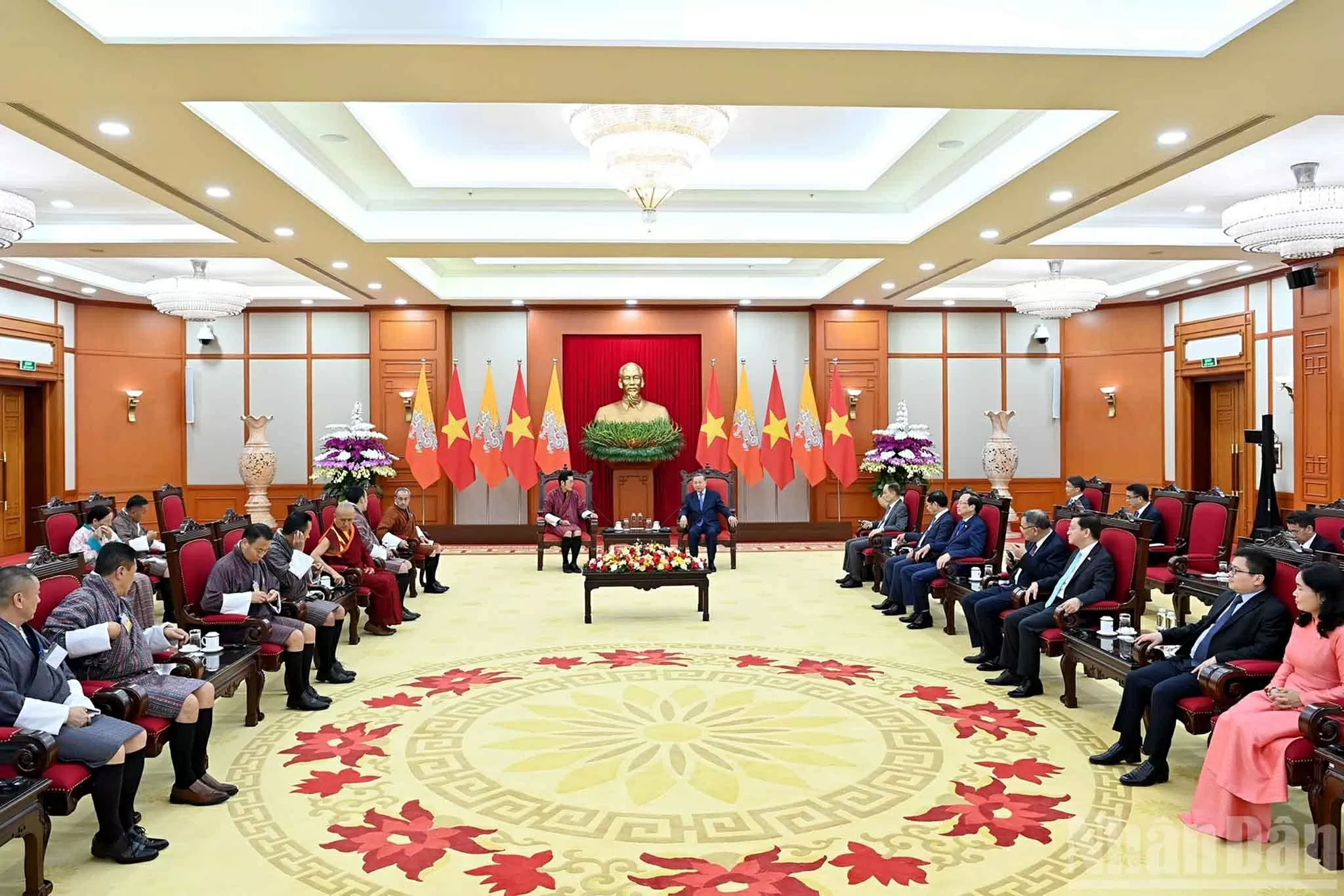 Party General Secretary To Lam welcomes Bhutanese Kings visit, deepening cooperation