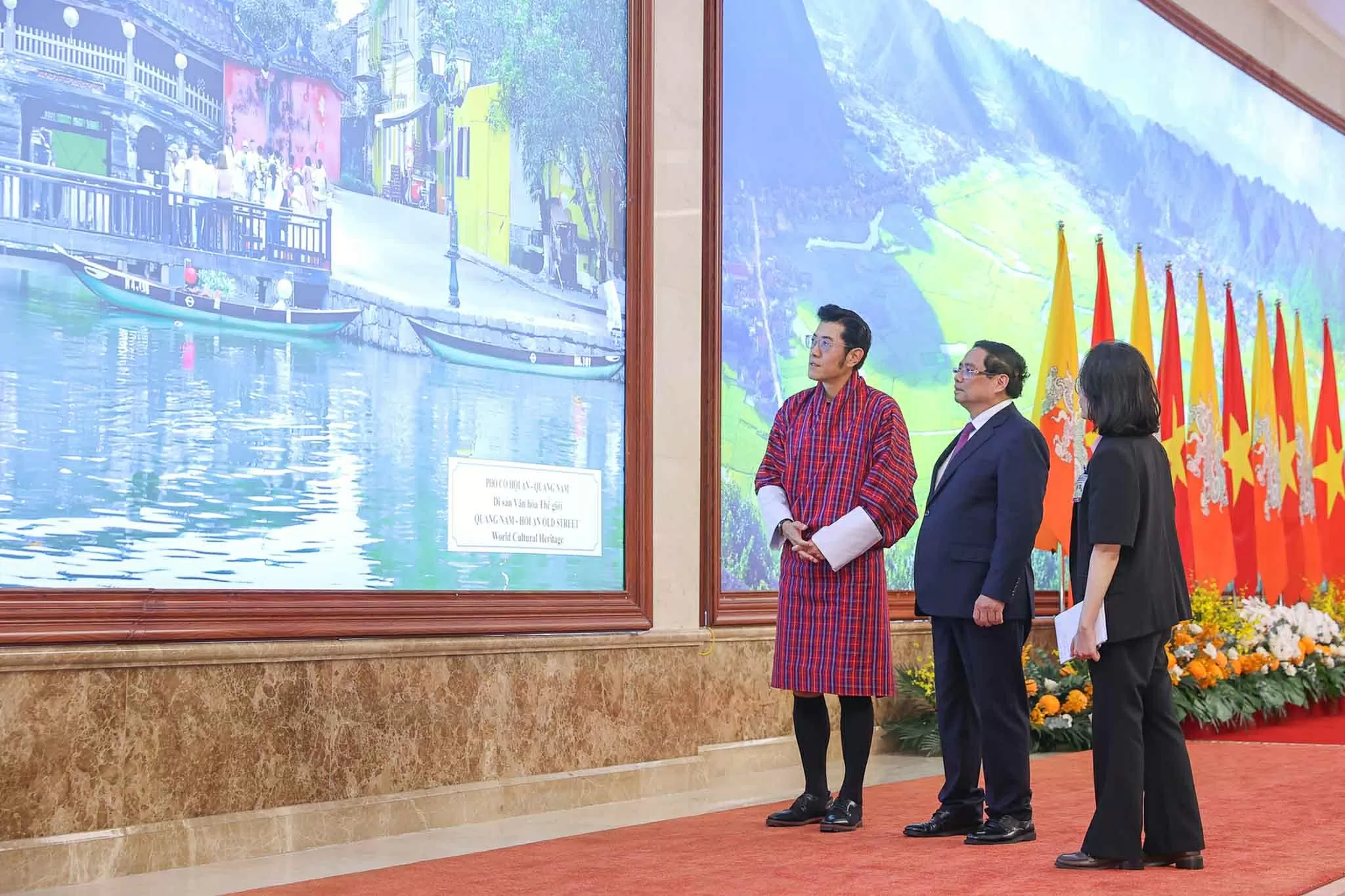 Prime Minister welcomes King Jigme Khesar Namgyel Wangchuck to promote Vietnam-Bhutan ties Prime Minister welcomes King Jigme Khesar Namgyel Wangchuck to promote Vietnam-Bhutan ties