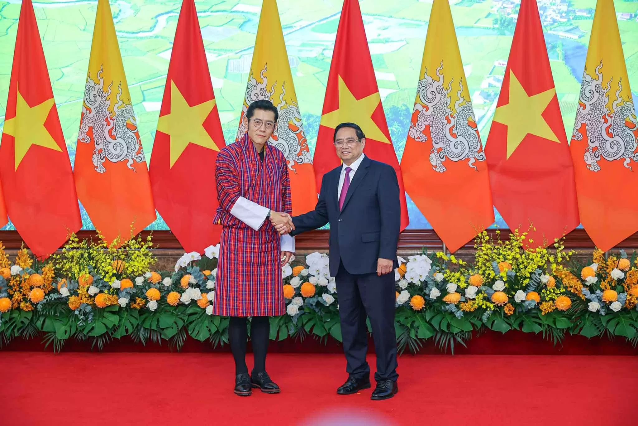 Prime Minister welcomes King Jigme Khesar Namgyel Wangchuck to promote Vietnam-Bhutan ties Prime Minister welcomes King Jigme Khesar Namgyel Wangchuck to promote Vietnam-Bhutan ties