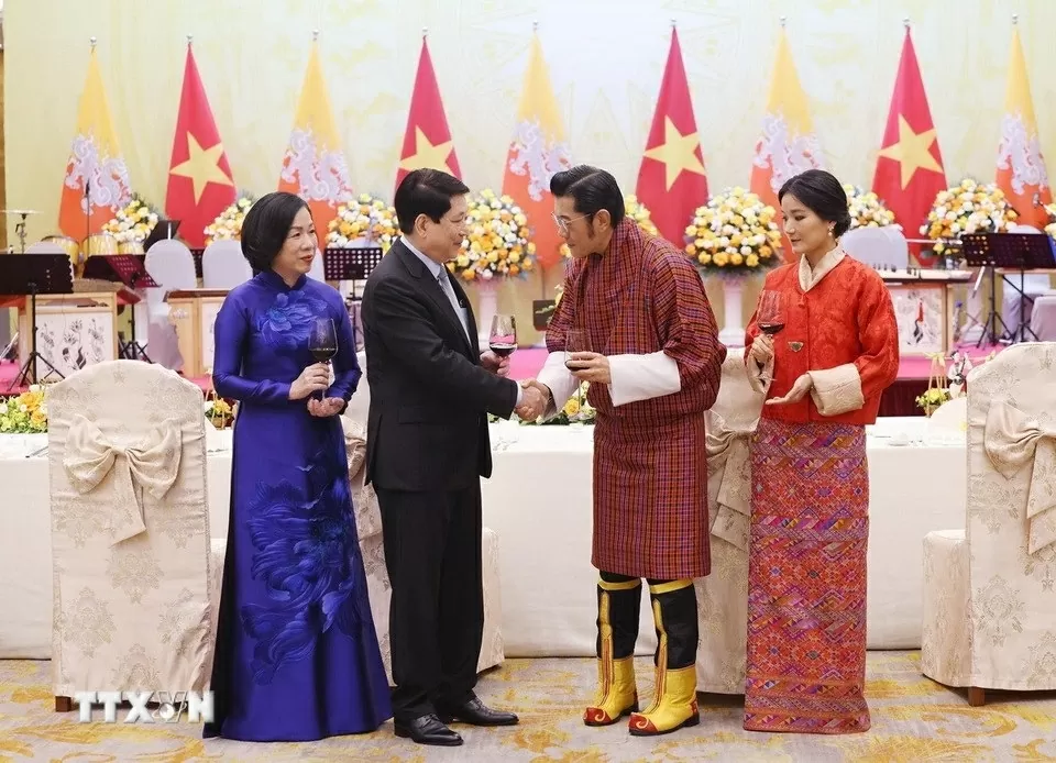 President Luong Cuong hosts banquet in honour of Bhutanese King