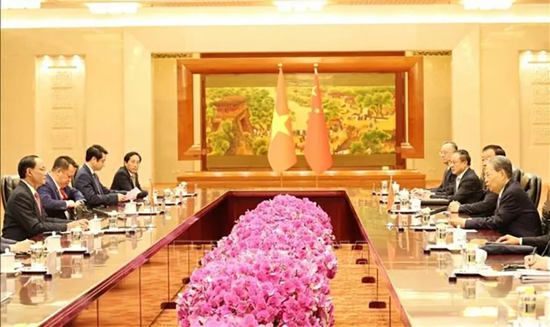 NA Vice Chairman Tran Quang Phuong visits China, forging closer parliamentary cooperation