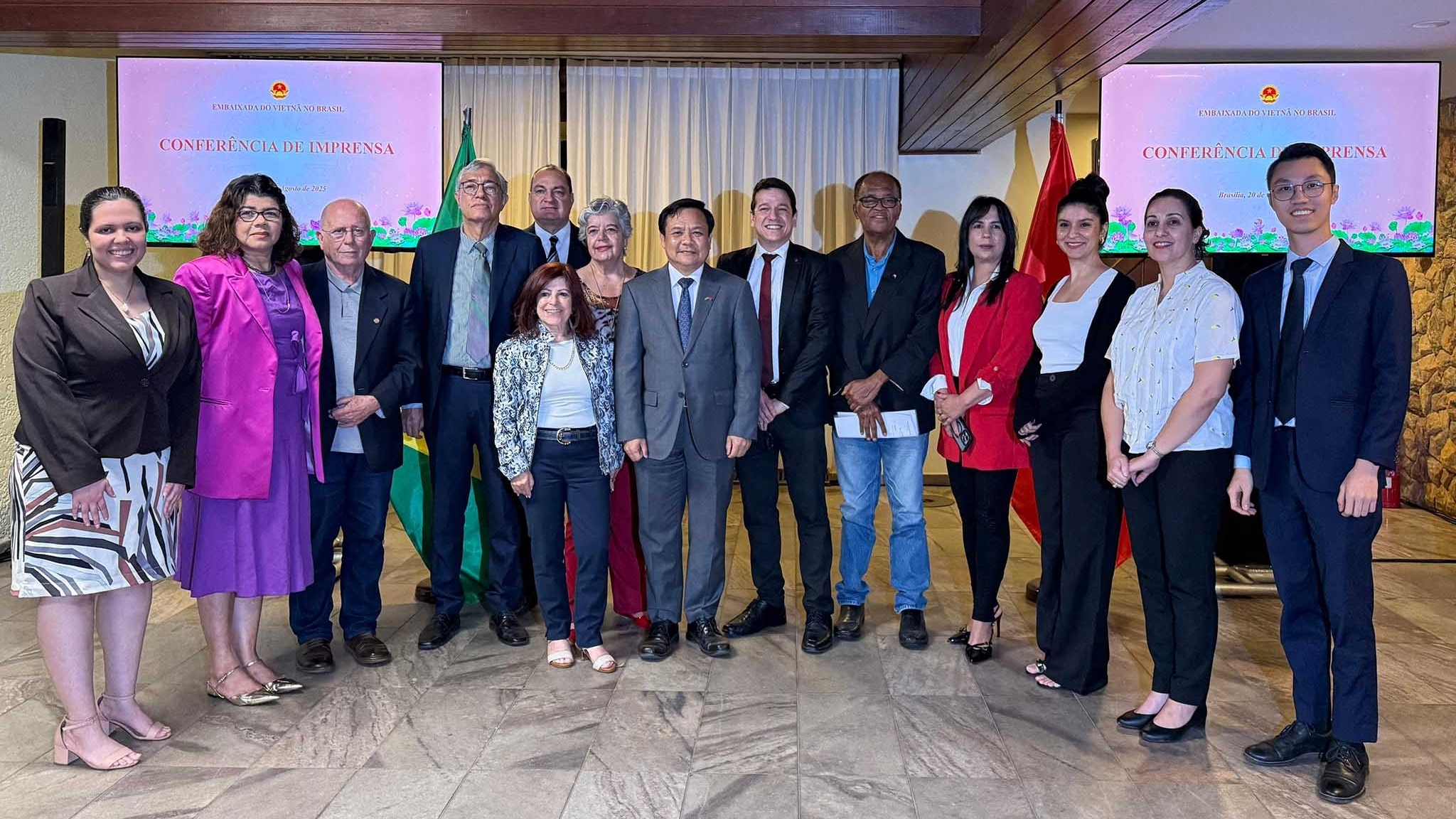 Vietnam Embassy in Brazil holds press conference celebrating 80th anniversary of August Revolution and National Day 2/9
