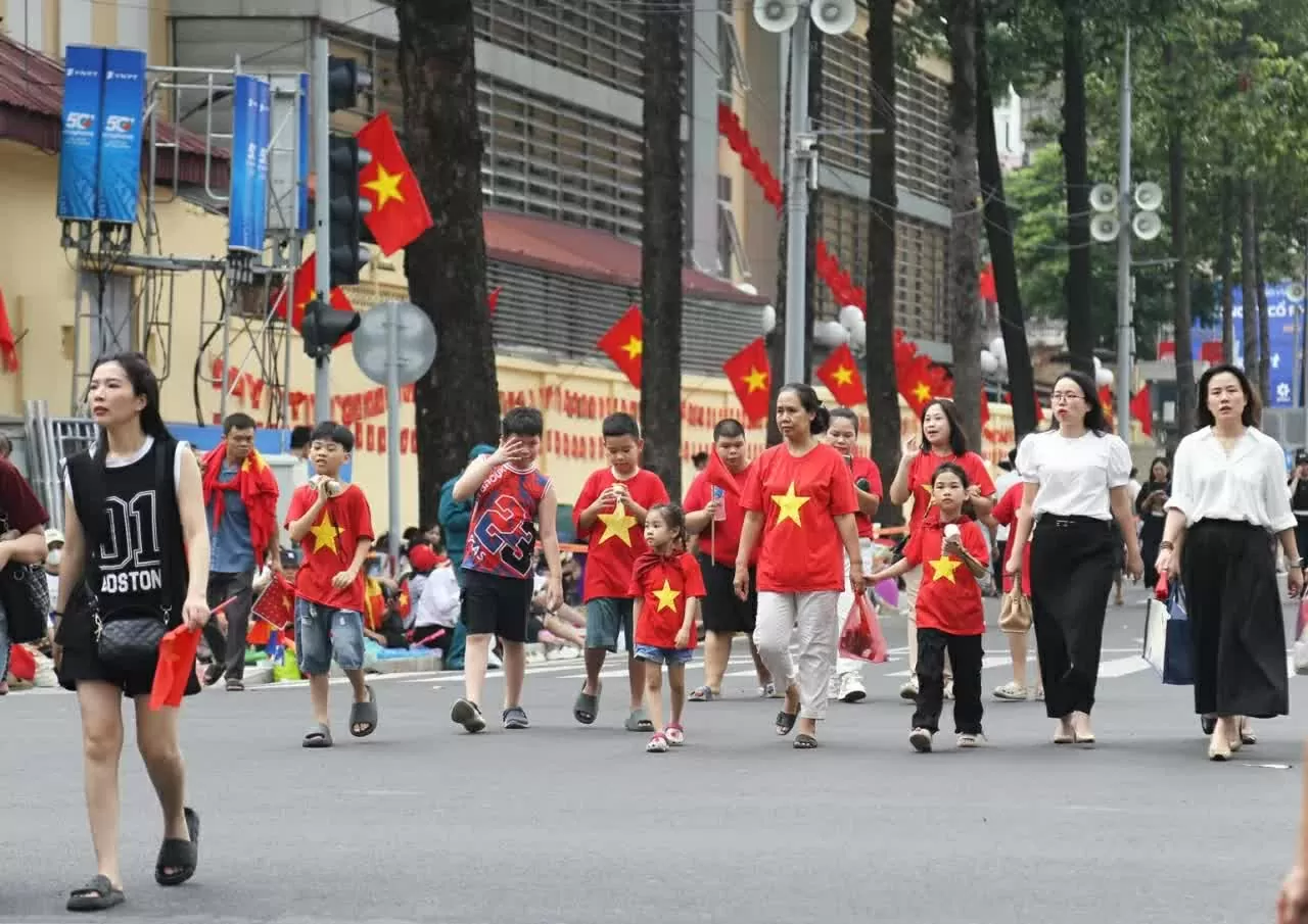 80 Years of National Day: Honouring patriotism through small deeds 80 Years of National Day: Honouring patriotism through small deeds