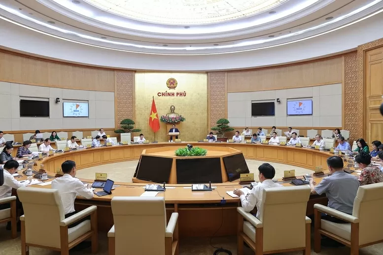 trong giai đoạn đầu vận hành chính quyền địa phương 2 cấp, vẫn còn nhiều khó khăn, thách thức cần tập trung giải quyết để bộ máy vận hành thông suốt, đồng bộ, hiệu quả - Ảnh: VGP/Nhật Bắc trong giai đoạn đầu vận hành chính quyền địa phương 2 cấp, vẫn còn nhiều khó khăn, thách thức cần tập trung giải quyết để bộ máy vận hành thông suốt, đồng bộ, hiệu quả - Ảnh: VGP/Nhật Bắc
