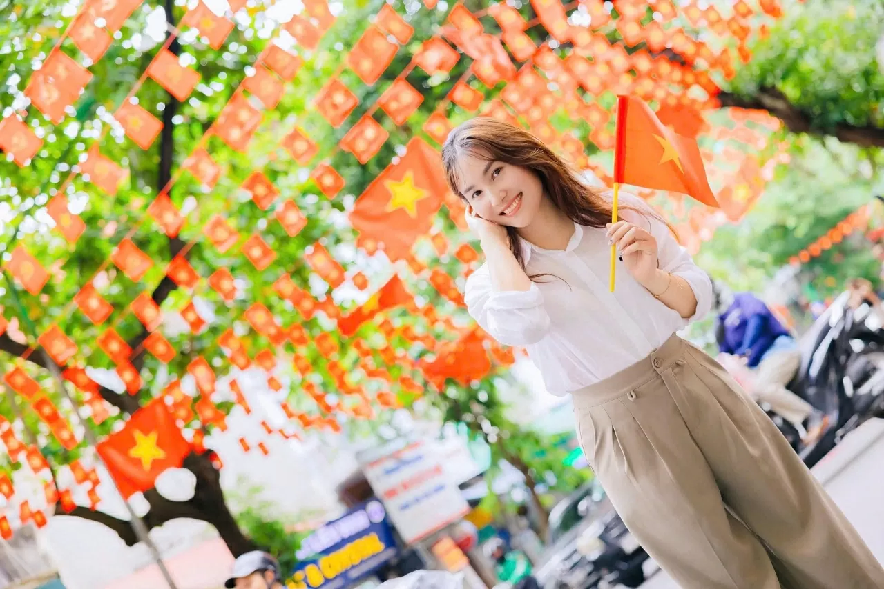 Capturing memorable moments ahead of National Day