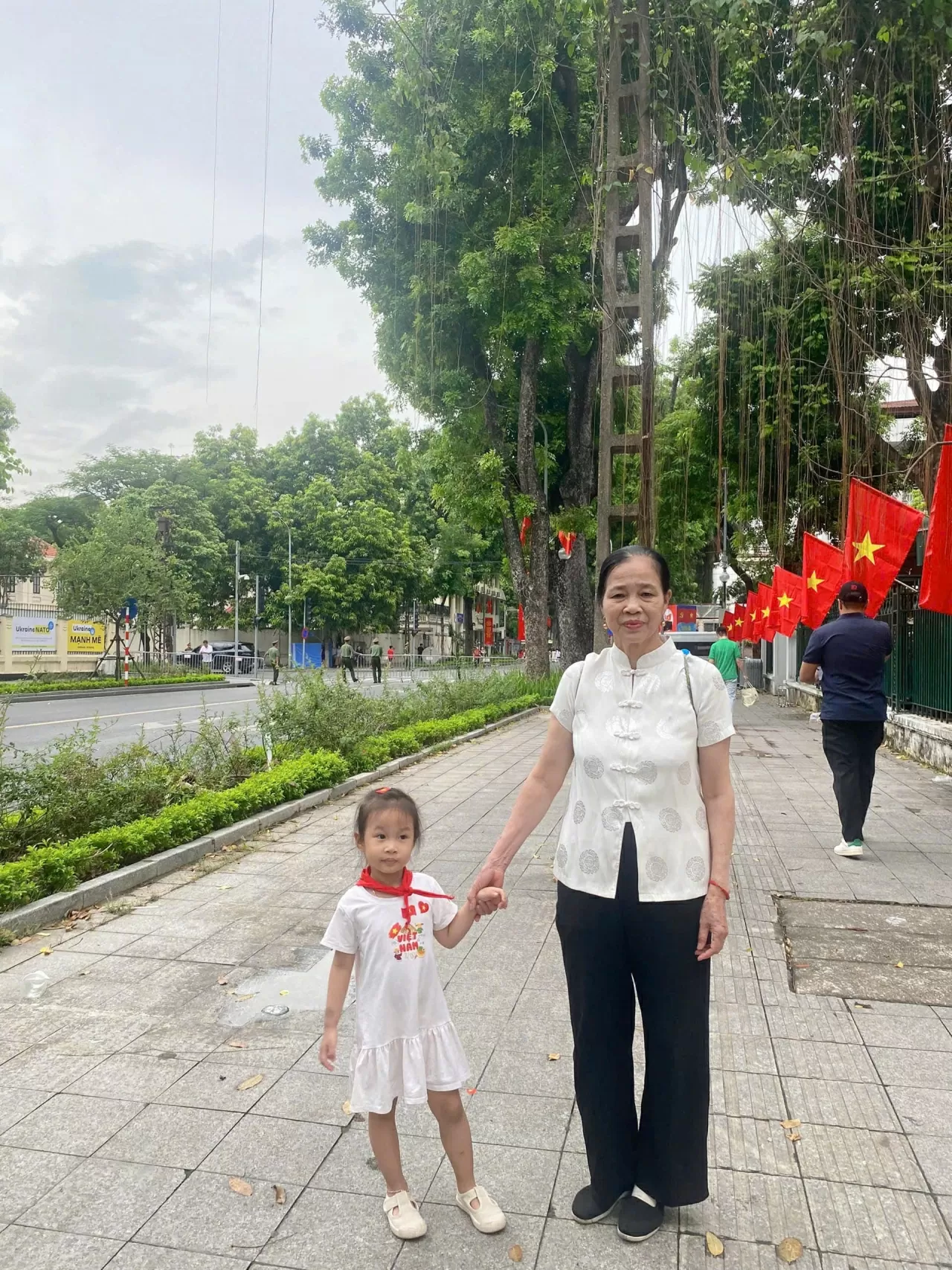 Capturing memorable moments ahead of National Day