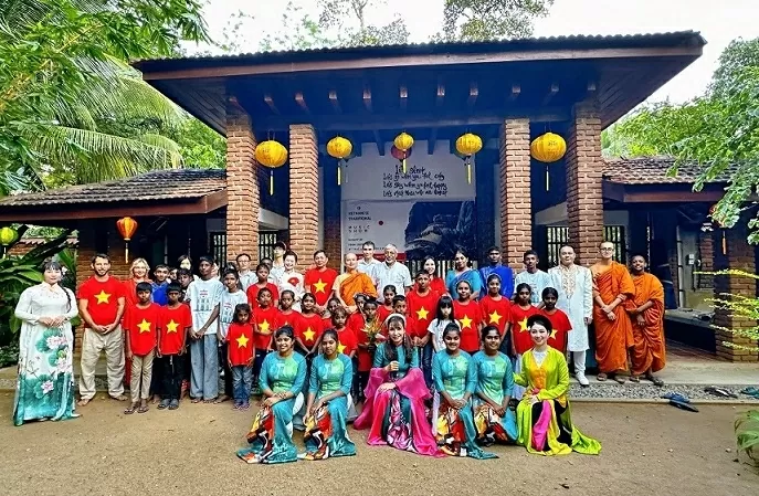 Cultural exchange and art erformance strengthen ties within the Vietnamese community in Sri Lanka