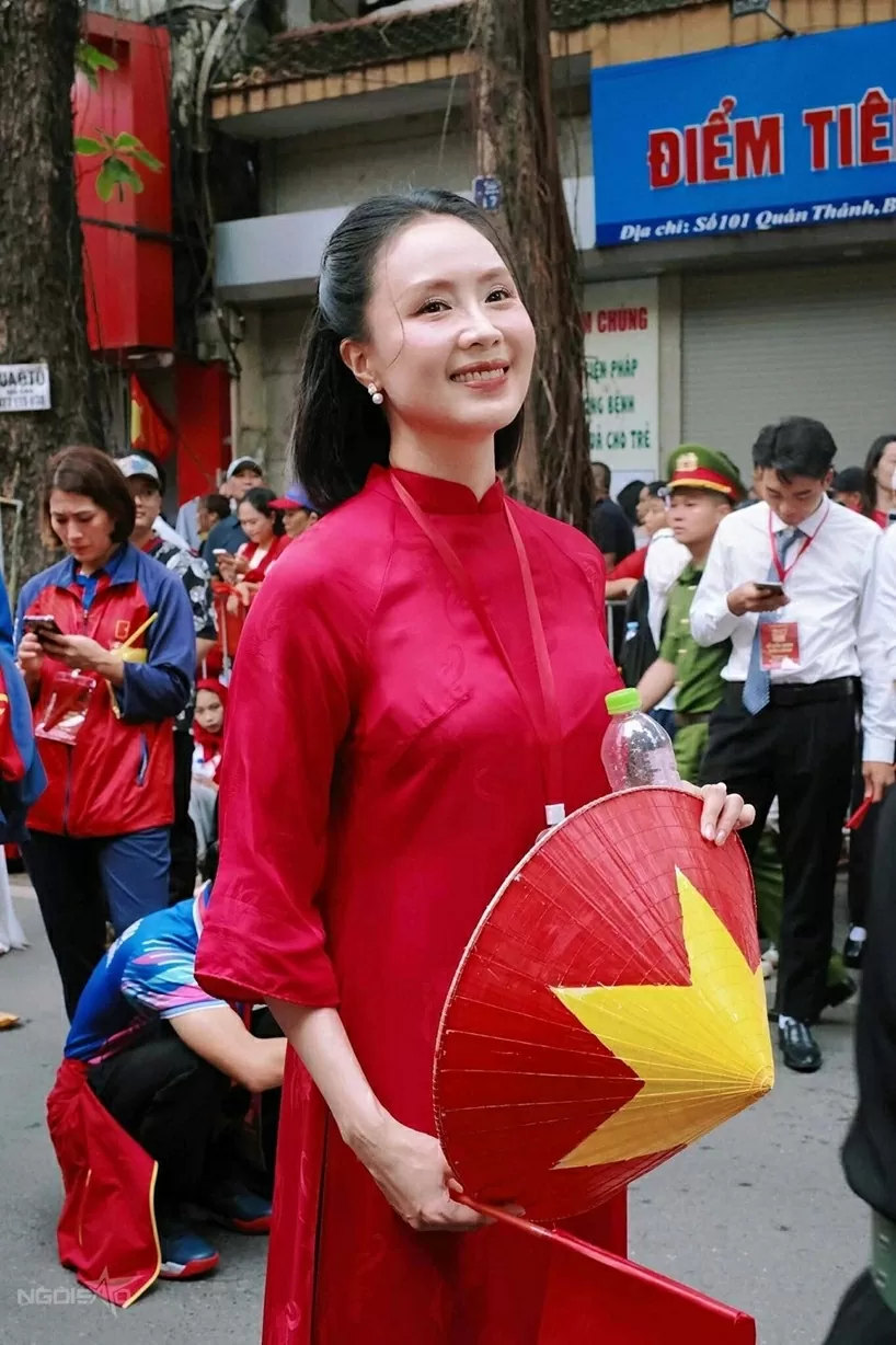 80 years of National Day: Actresses grace rehearsal parade in traditional Ao Dai 80 years of National Day: Actresses grace rehearsal parade in traditional Ao Dai
