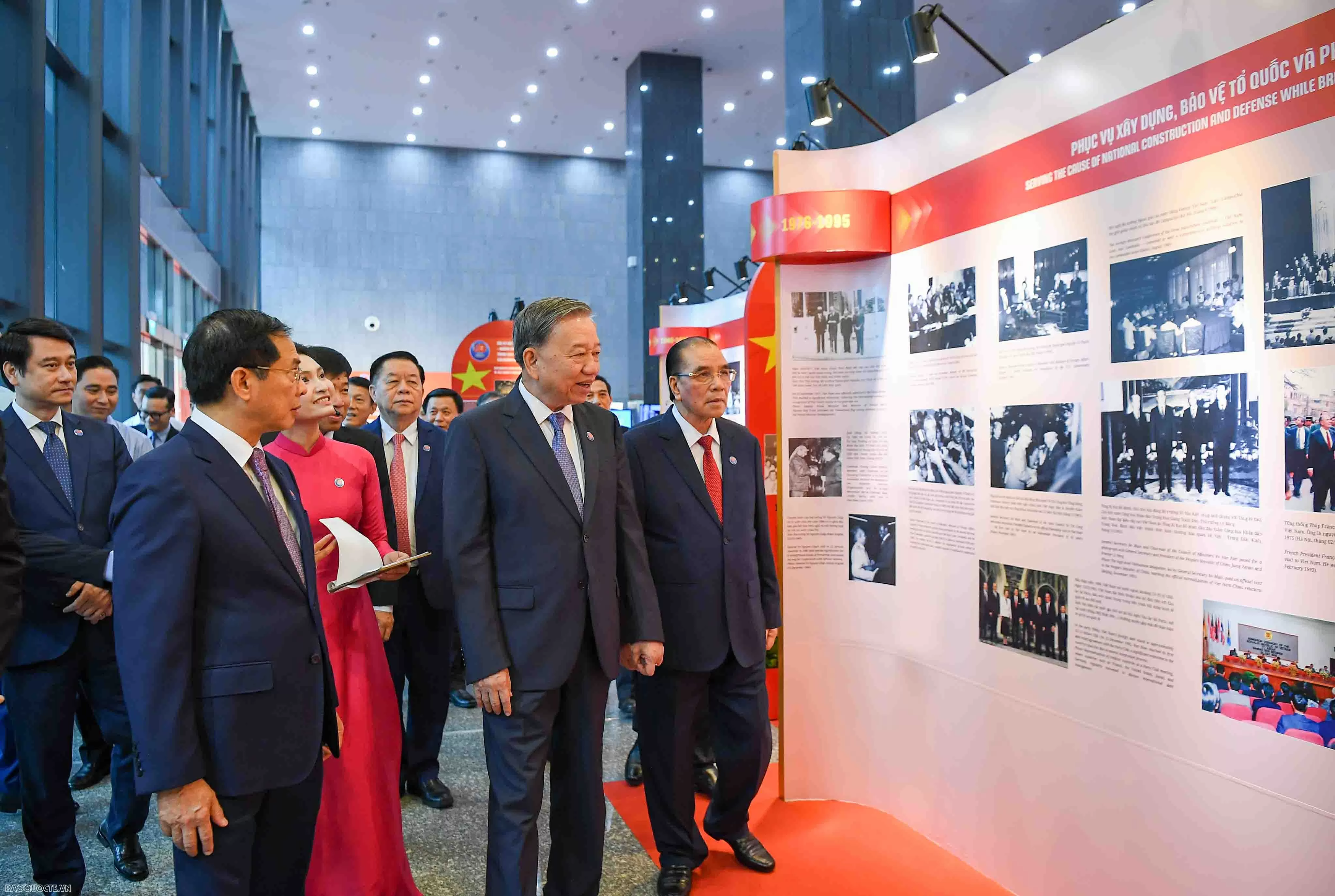 Vietnamese Diplomacy: Continuing to pioneer with honourable responsibilities Vietnamese Diplomacy: Continuing to pioneer with honourable responsibilities