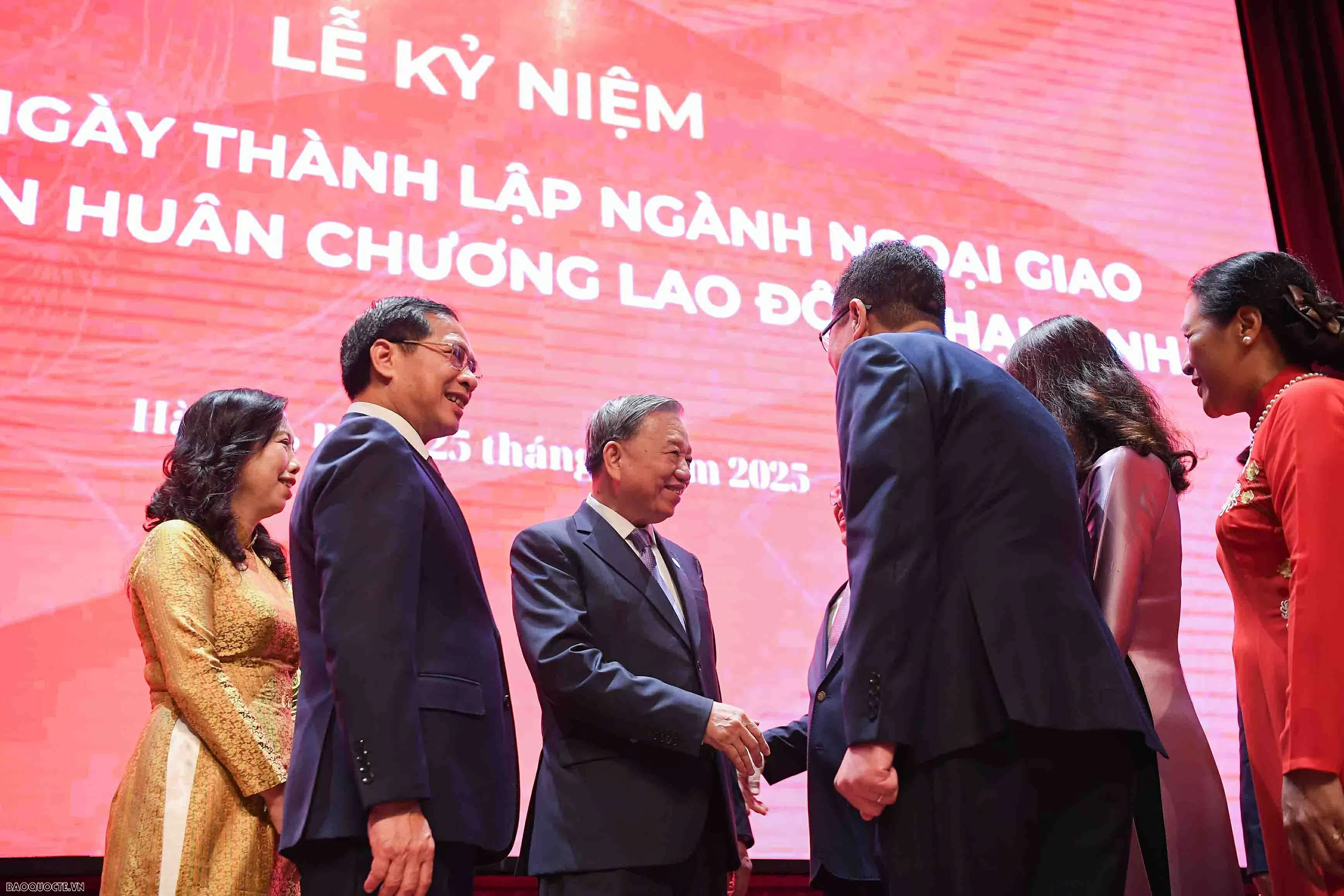 Vietnamese Diplomacy: Continuing to pioneer with honourable responsibilities