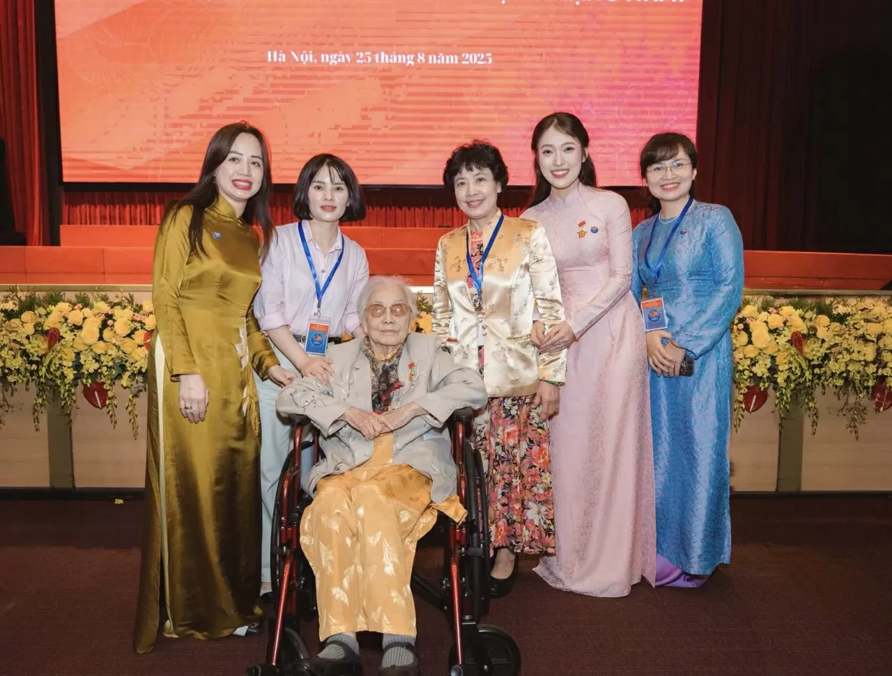 MC Khanh Vy: Honoured to contribute to spreading Vietnamese values