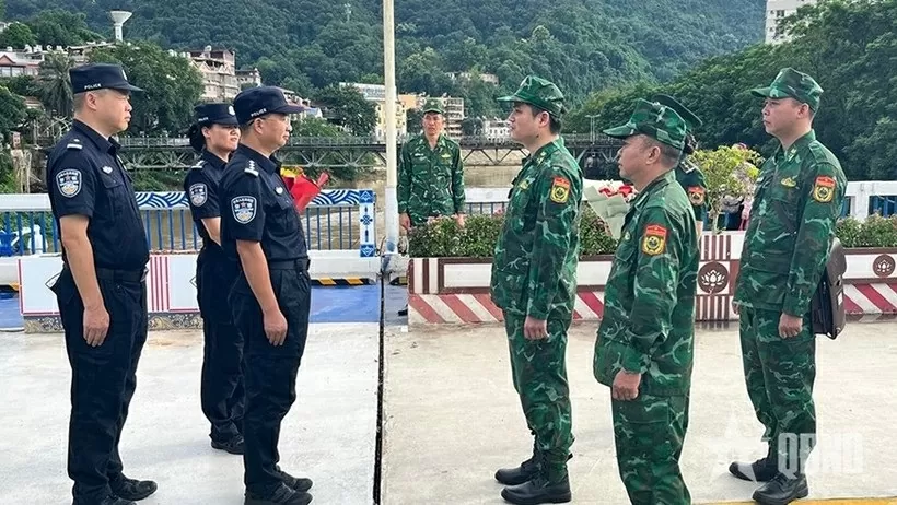 Vietnam, China officials coordinate patrols to ensure border security