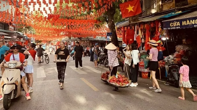 Hanoi hosts vibrant cultural and artistic activities celebrating National Day