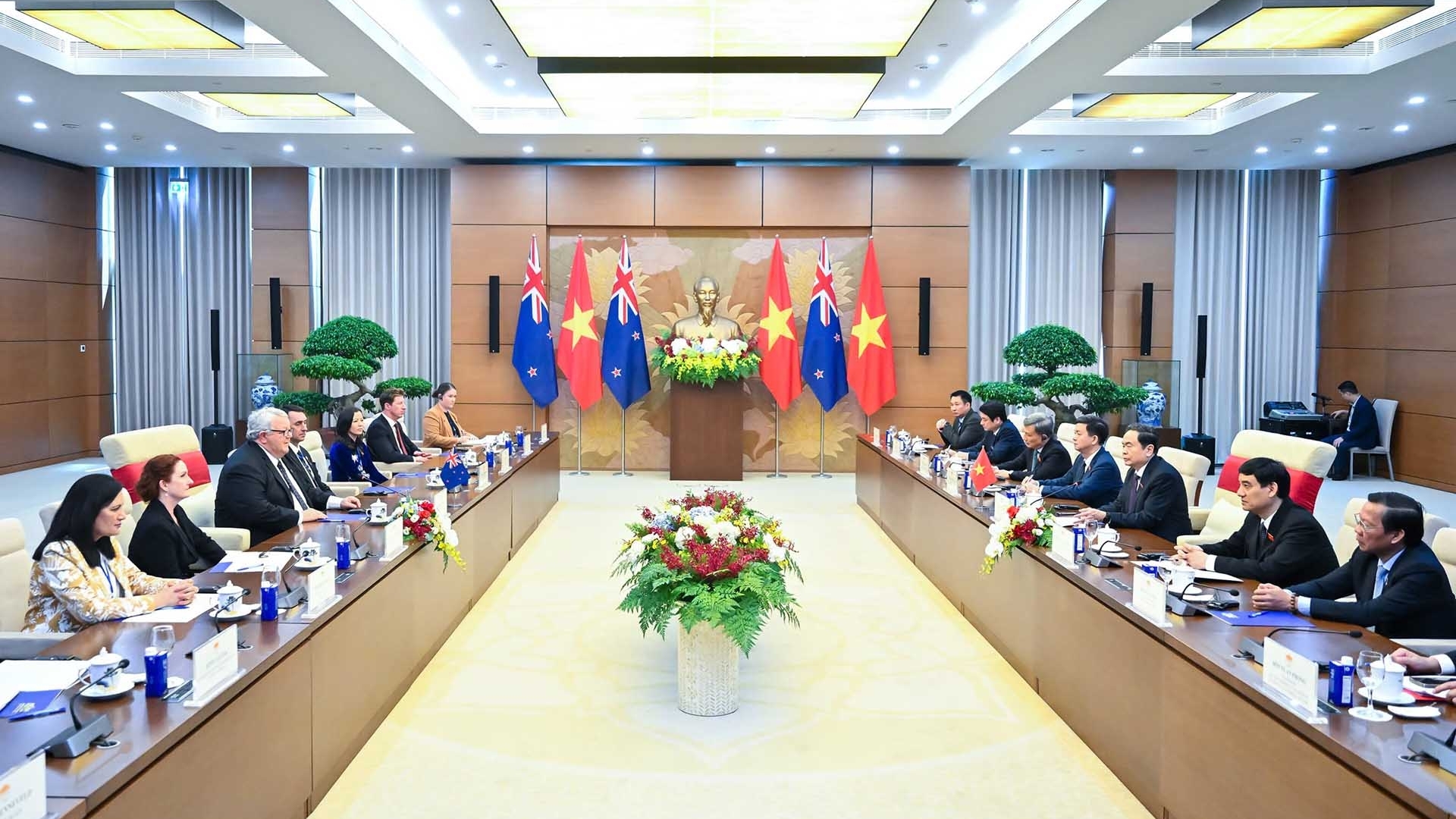 New Zealand Parliament Speaker: “Vietnam's aspirations and perseverance over the years are what impress me the most”