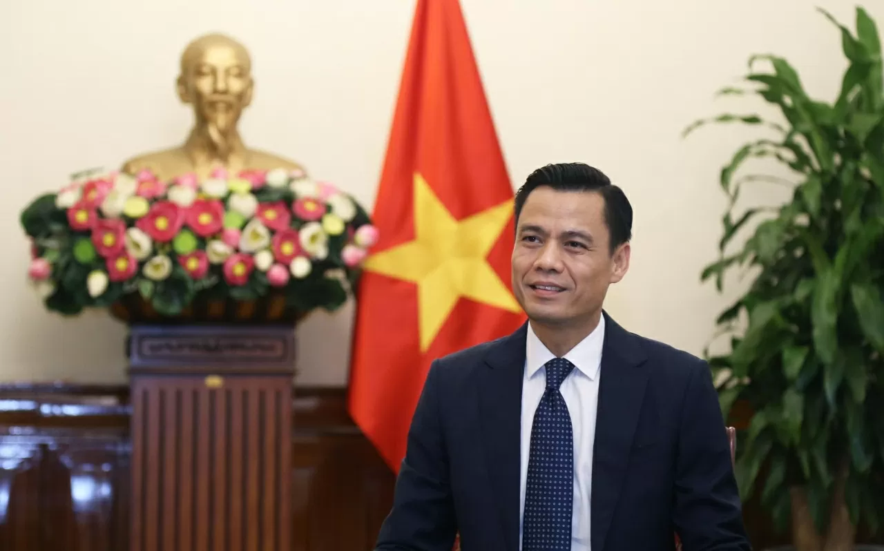 Thứ trưởng Ngoại giao Đặng Hoàng Giang. (Ảnh: Thành Long) Thứ trưởng Ngoại giao Đặng Hoàng Giang. (Ảnh: Thành Long)