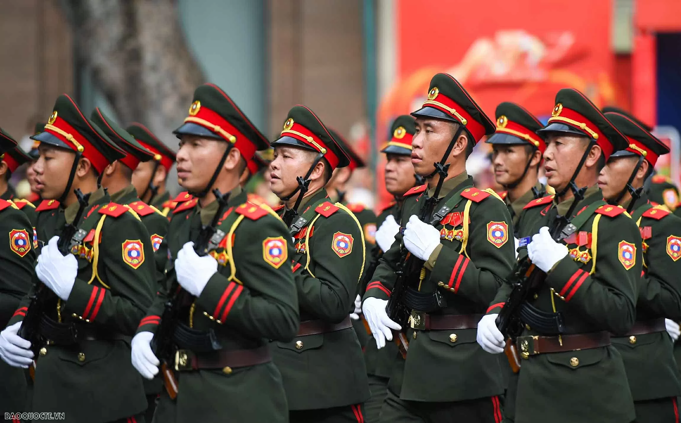 Observing Chinese, Russian, Laotian, and Cambodian soldiers at National Day parade rehearsal