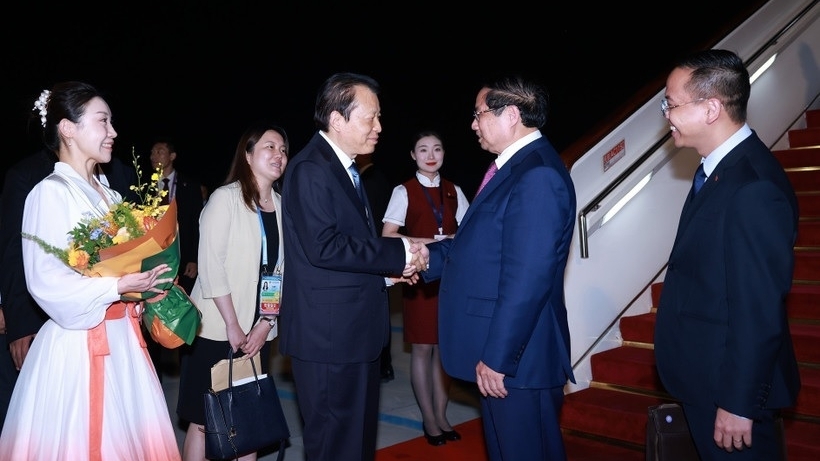 Prime Minister Pham Minh Chinh arrives in Tianjin, beginning working trip to attend SCO Summit