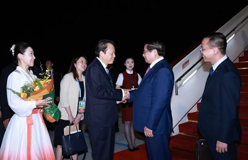 Prime Minister Pham Minh Chinh arrives in Tianjin, beginning working trip to attend SCO Summit