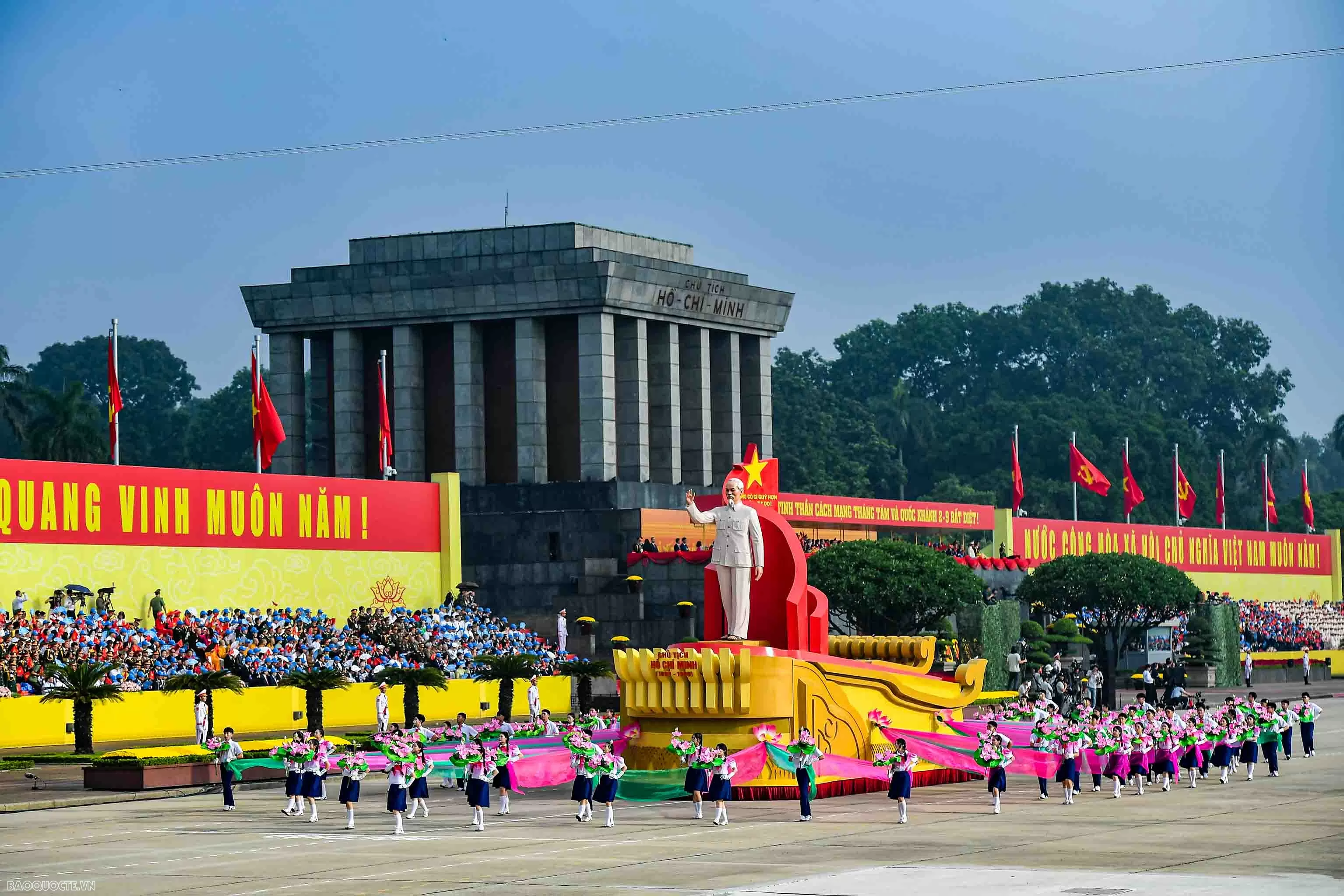 Foreign leaders extend congratulations to Vietnam on National Day