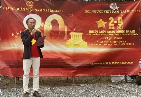 Vietnamese community in Romania celebrates 80th National Day with enthusiasm