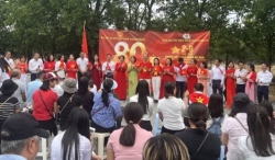 Vietnamese community in Romania celebrates 80th National Day with enthusiasm