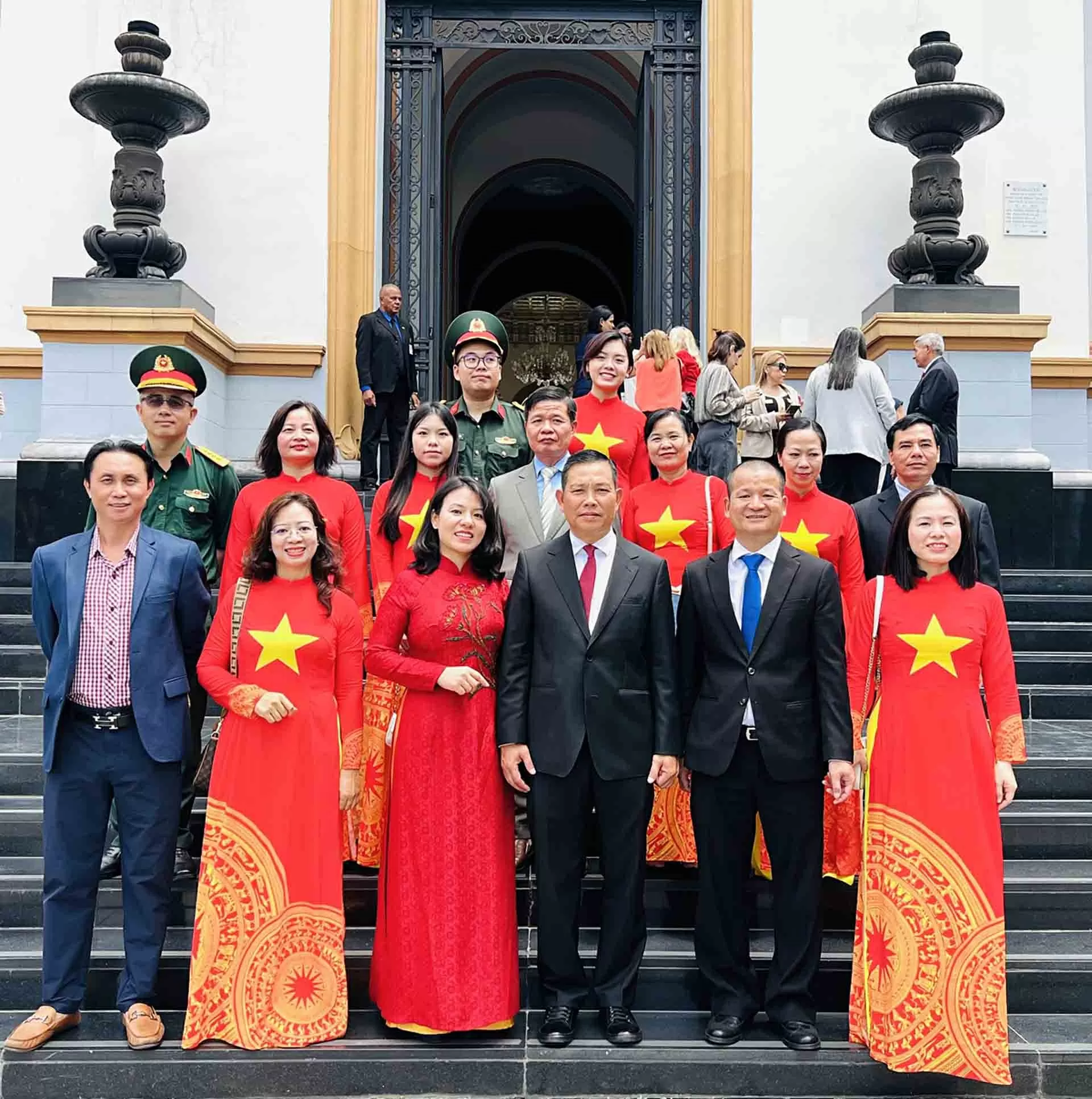 Venezuela celebrates the 80th Anniversary of the August Revolution and Vietnam's National Day