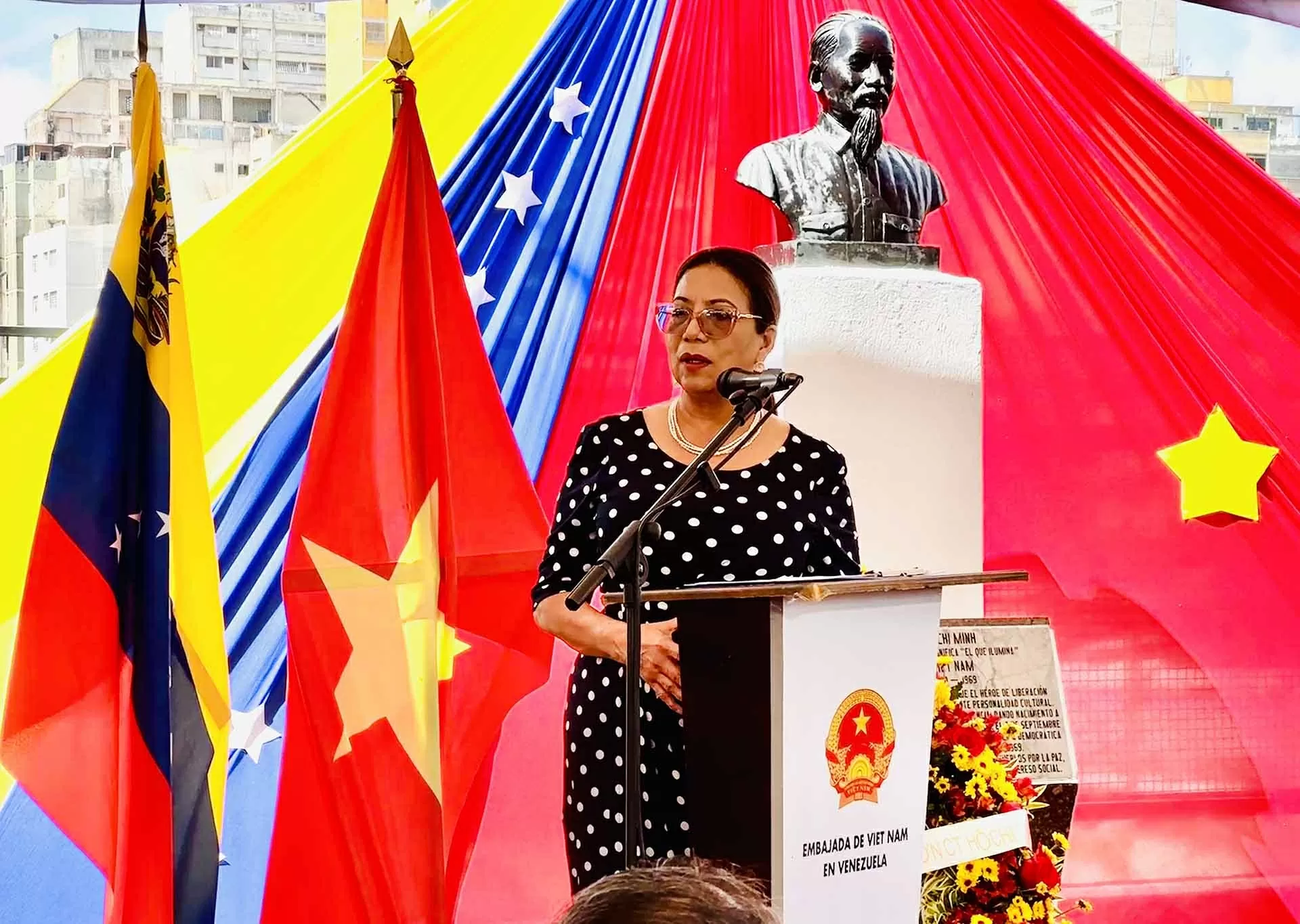 Venezuela celebrates the 80th Anniversary of the August Revolution and Vietnam's National Day