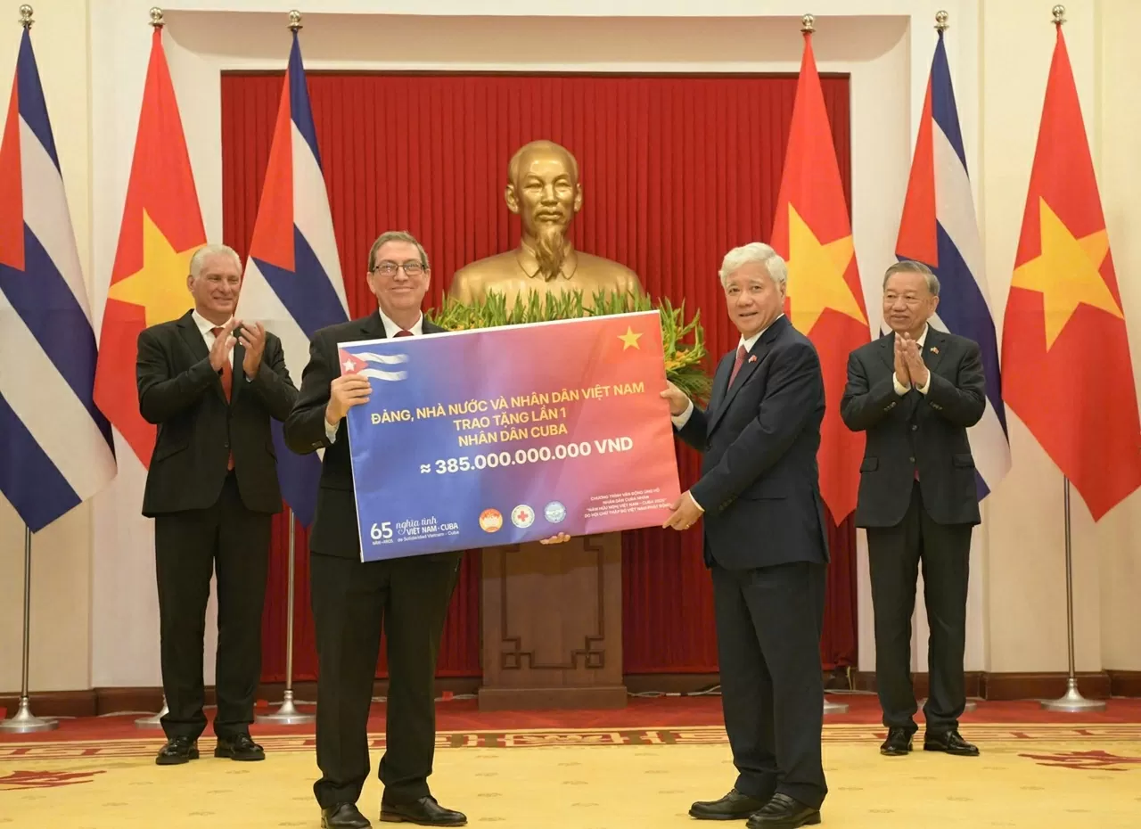 Nearly 385 billion VND donated in first phase to Cuban people