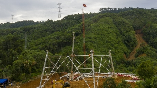 500kV Lao Cai - Vinh Yen transmission line project determined to energize by September