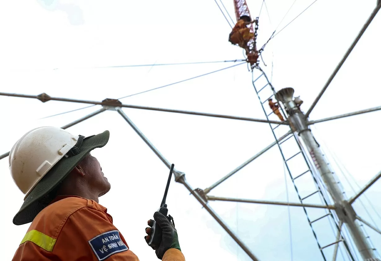 500kV Lao Cai - Vinh Yen transmission line project determined to energize by September 500kV Lao Cai - Vinh Yen transmission line project determined to energize by September