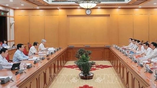 Politburo looks into preparations for Party congress of six provinces