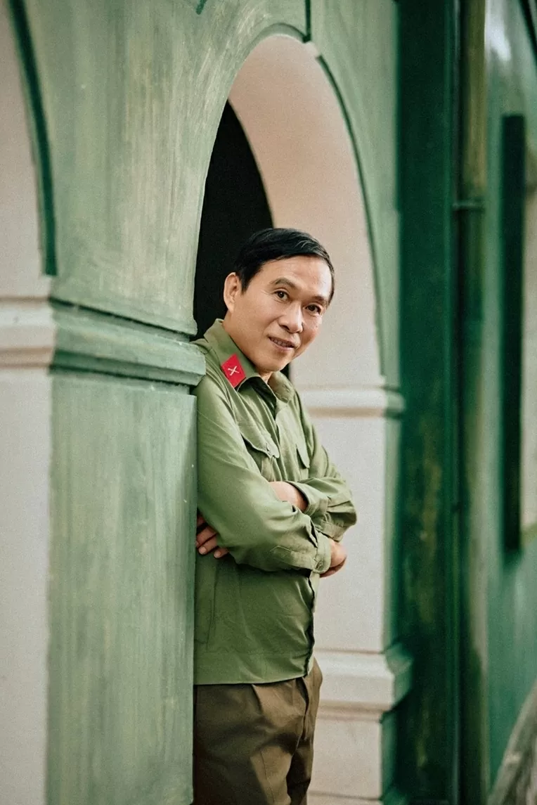 People’s Artist Lan Huong and her husband create a meaningful, special wedding photo album