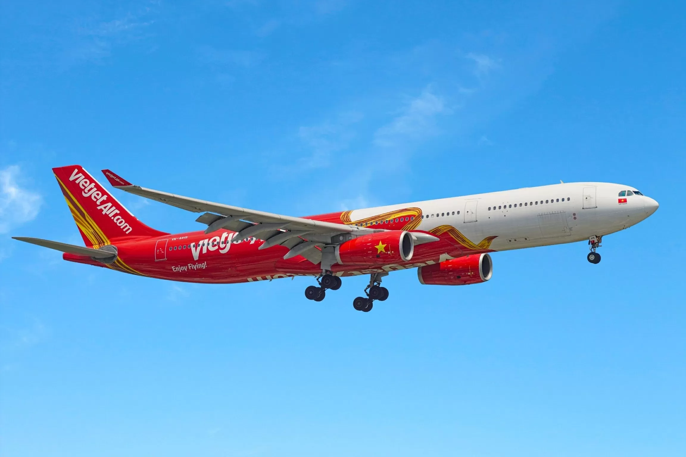 Vietjet wins “Excellence in Aviation Services & Customer Experience” Award in India