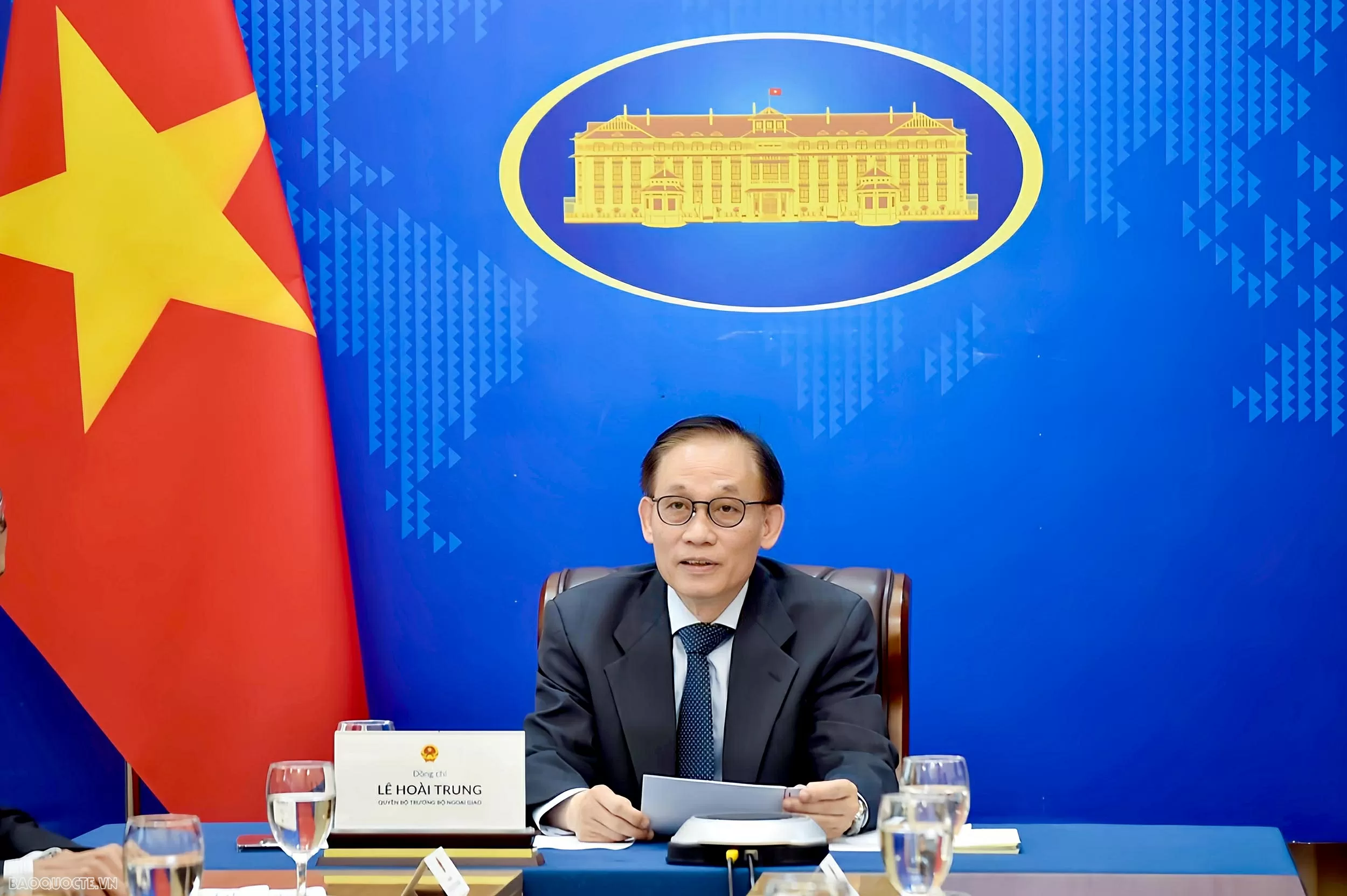 Acting Foreign Minister Le Hoai Trung sends Congratulatory letter on 80th anniversary of Lao diplomacy