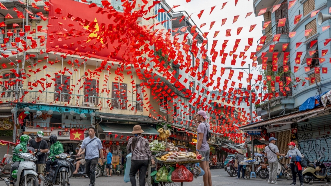 Hanoi 'opens the door' to a new era