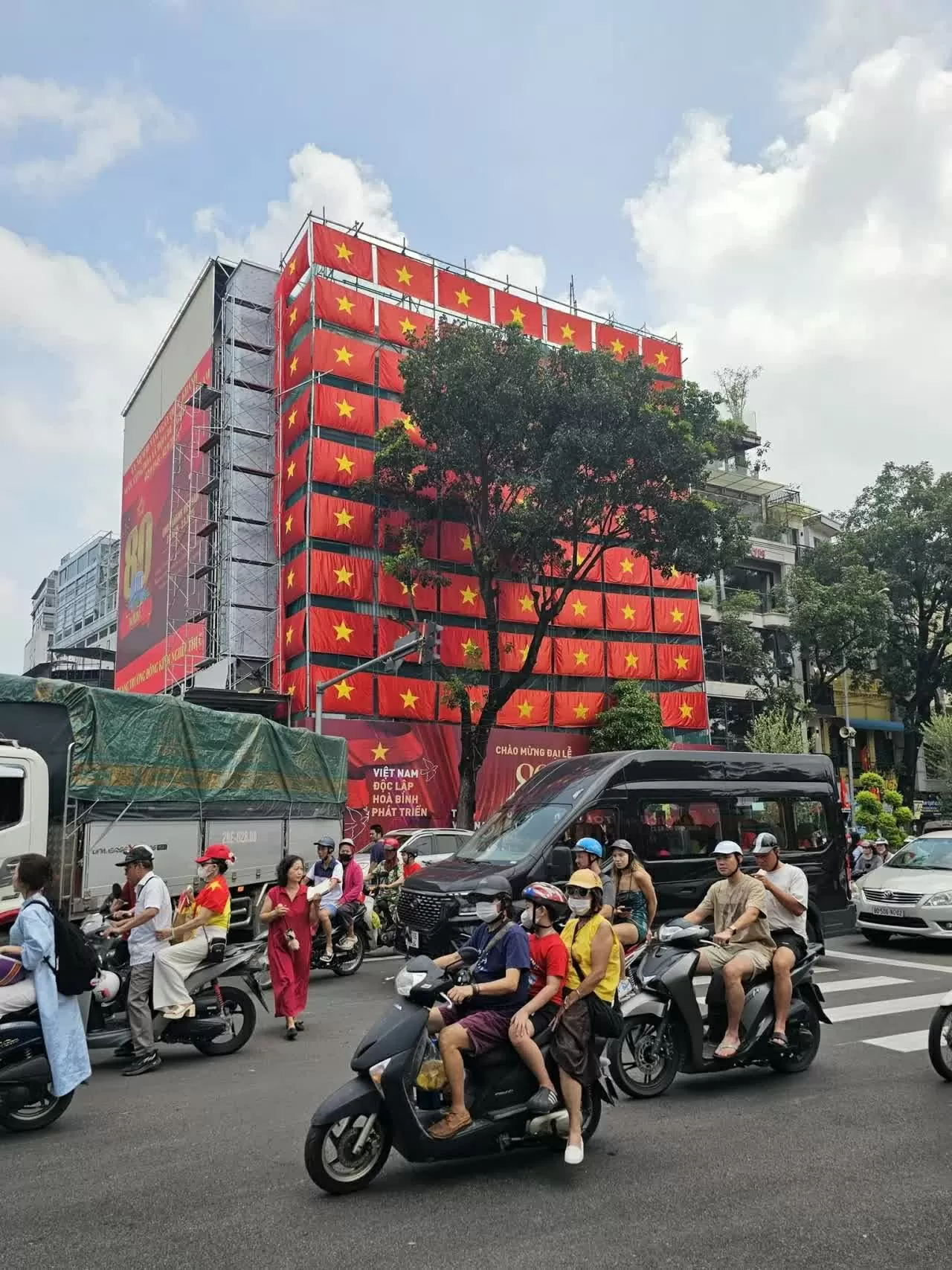 Hanoi 'opens the door' to a new era