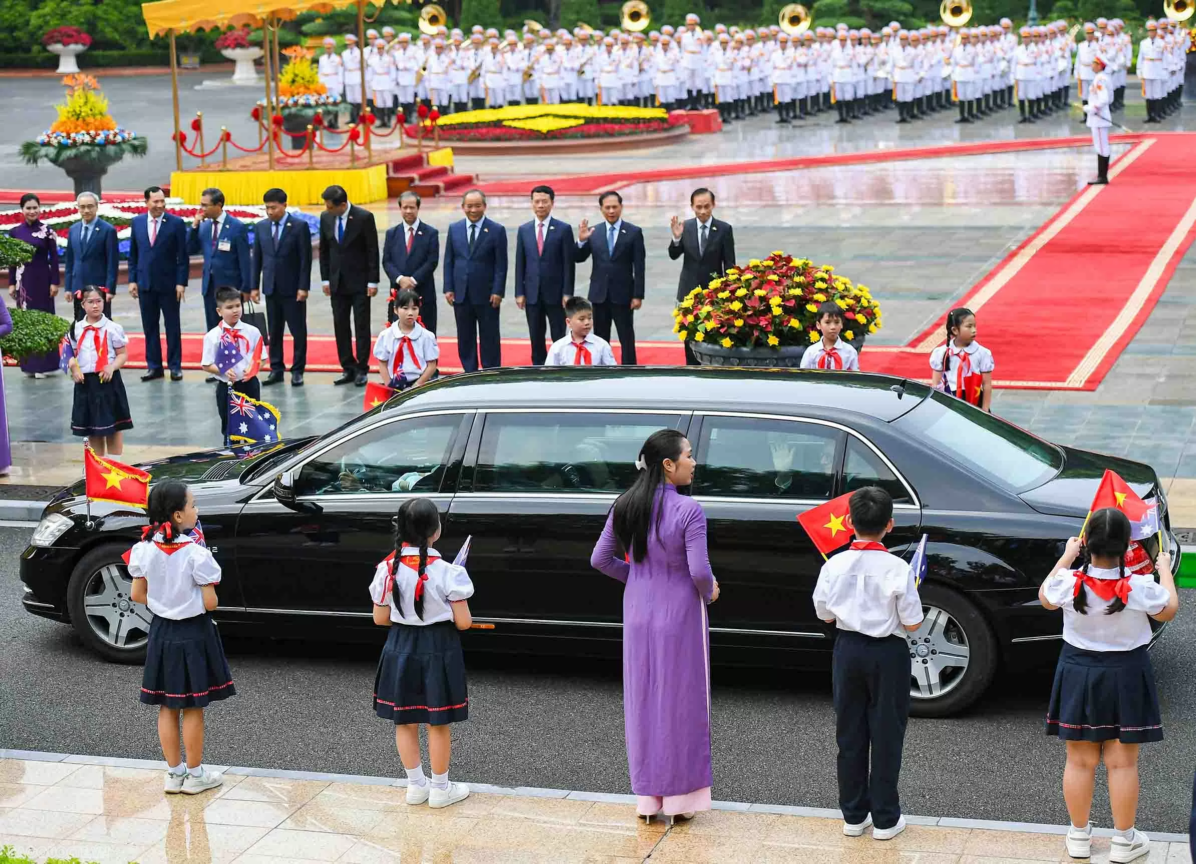 President Luong Cuong hosts welcome ceremony for Australian Governor-General Sam Mostyn
