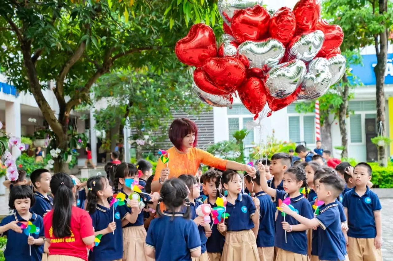 A new era for the Education Sector (Part 2): Resolution 71 opens up a new, modern, and humane space for development A new era for the Education Sector (Part 2): Resolution 71 opens up a new, modern, and humane space for development