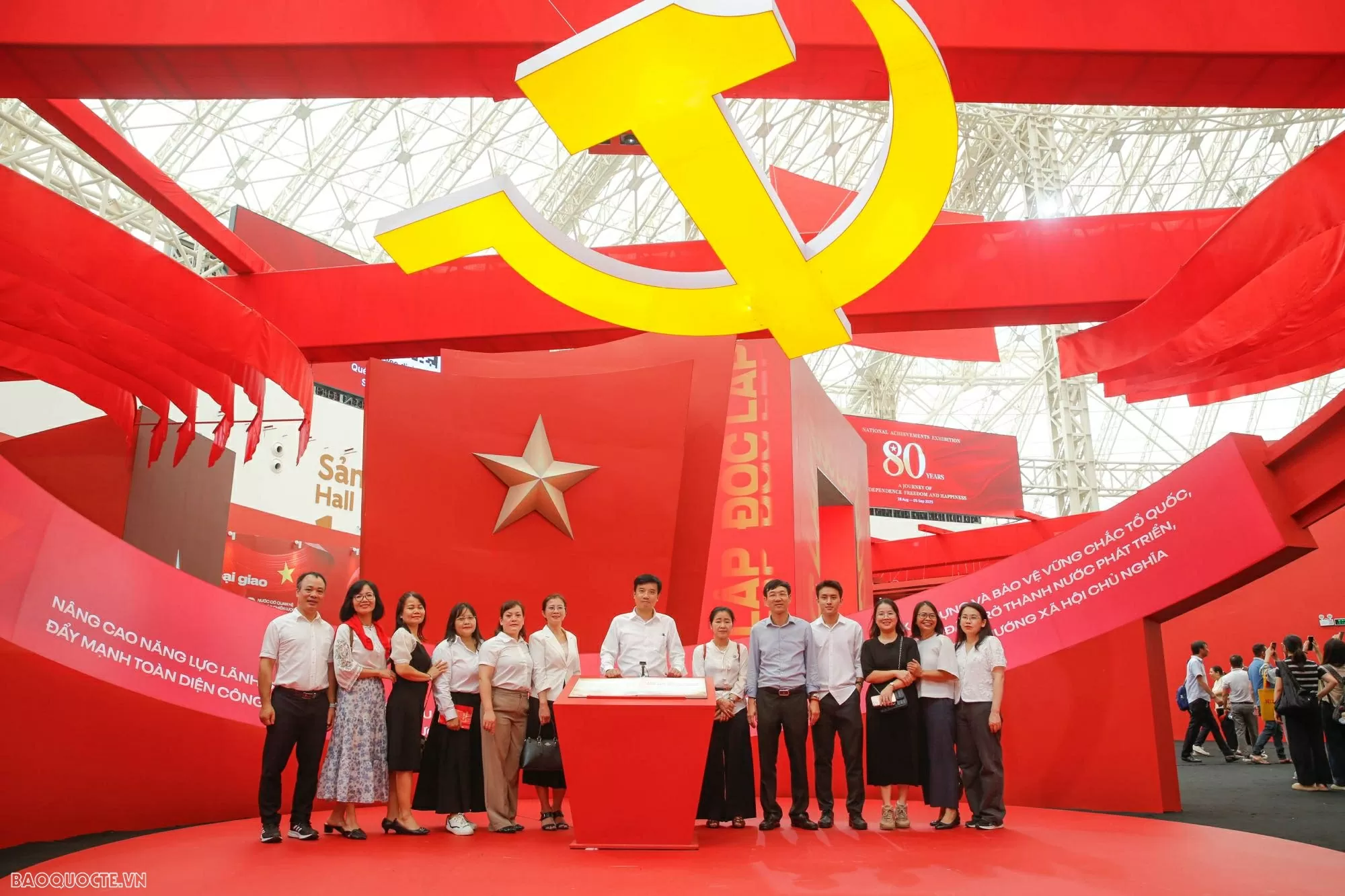 The World and Vietnam Report reflects on 80 years of the nation's glorious journey and revolutionary diplomacy