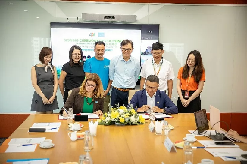 HCM City, China pledge to deepen cooperation in trade, innovation, and green development HCM City, China pledge to deepen cooperation in trade, innovation, and green development