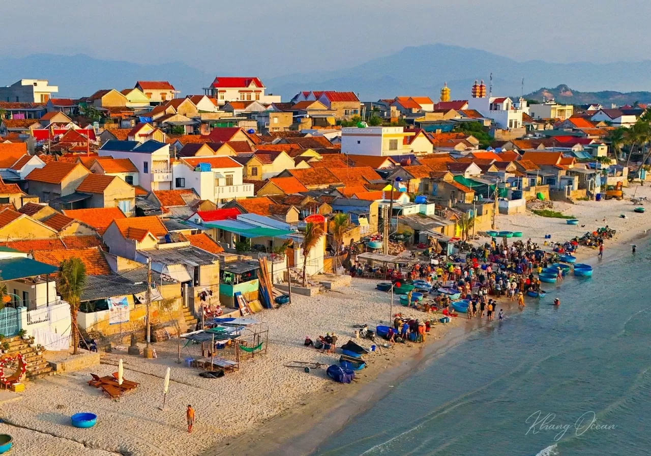Discover five picture-perfect fishing villages in Khanh Hoa Discover five picture-perfect fishing villages in Khanh Hoa