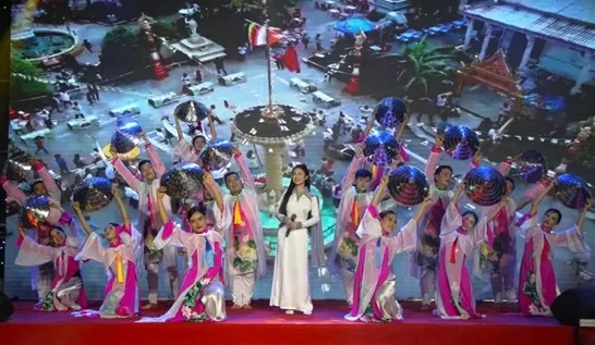 Vietnam-US Friendship Festival held in Can Tho Vietnam-US Friendship Festival held in Can Tho