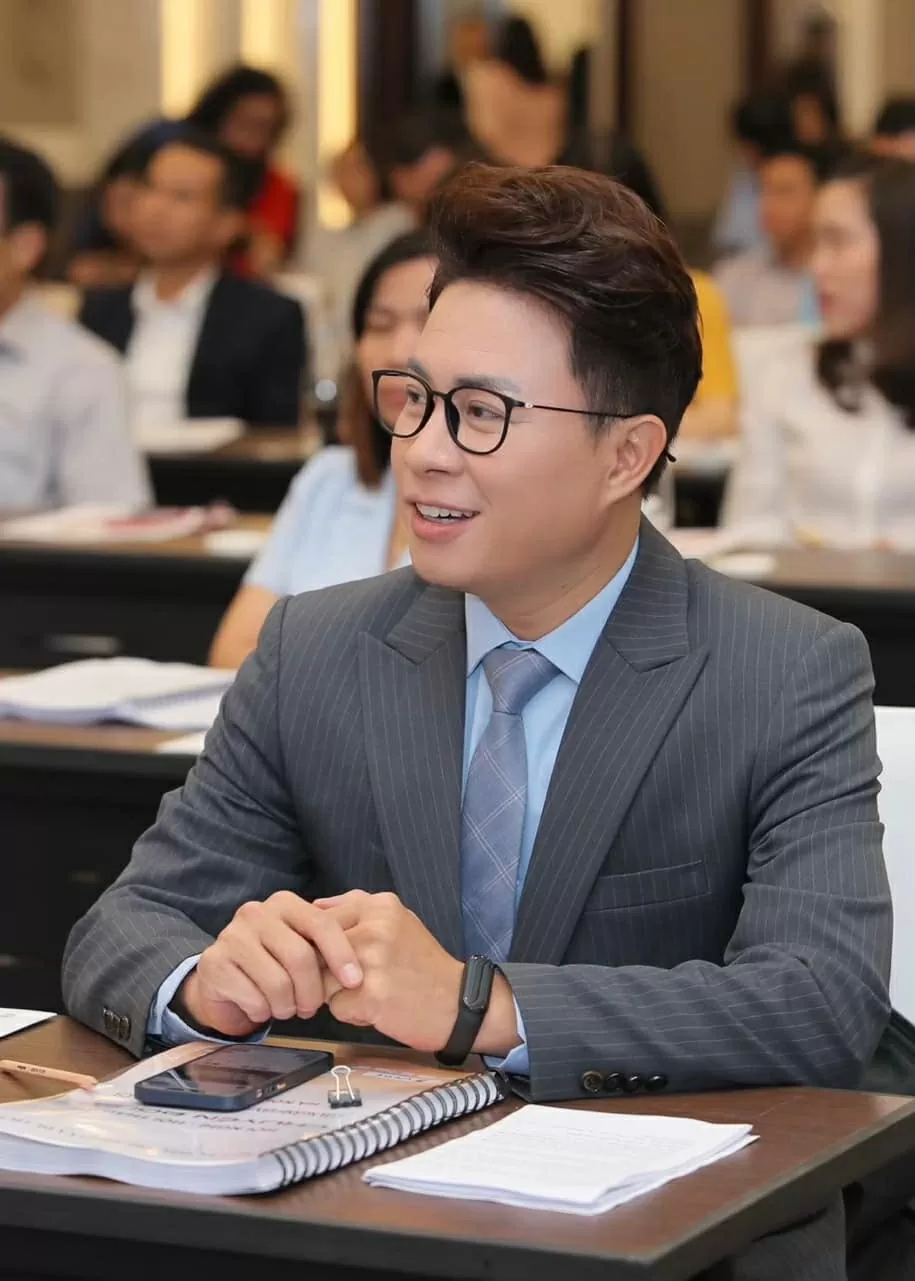 Scholar emphasizes nurturing a confident, courageous, and patriotic young generation in the 4.0 era