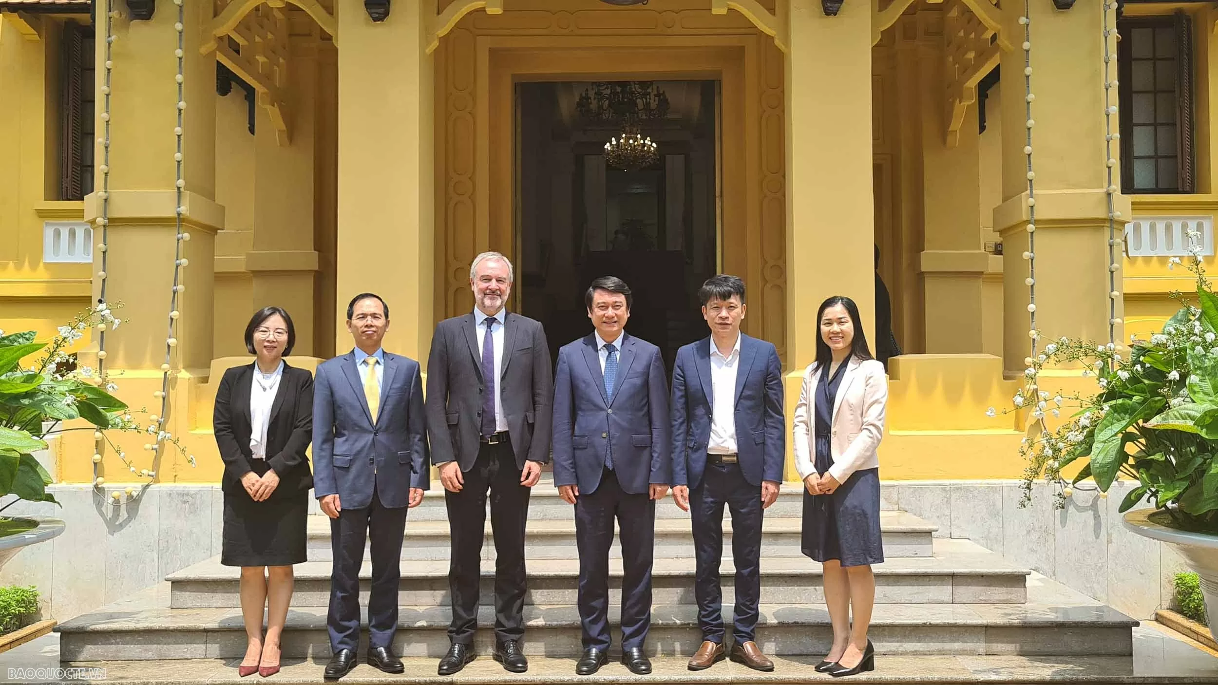 Vietnam to enhance cooperation with UNIDROIT in building and perfecting legal systems in the new era: Deputy FM Vietnam to enhance cooperation with UNIDROIT in building and perfecting legal systems in the new era: Deputy FM